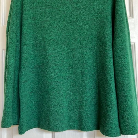 Colins basic top - Picture 4 of 9